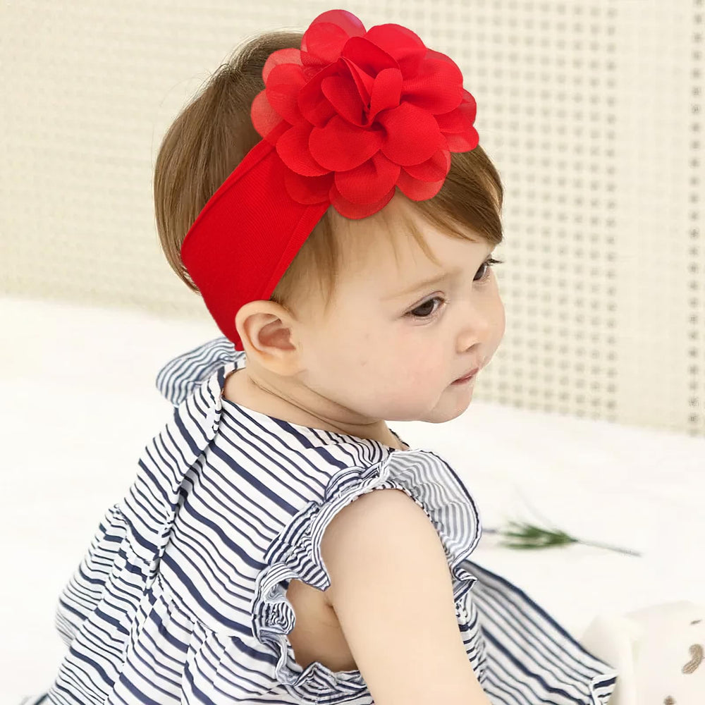 Celllot newborn-to-toddler headwraps offer versatile styling without restricting movement.