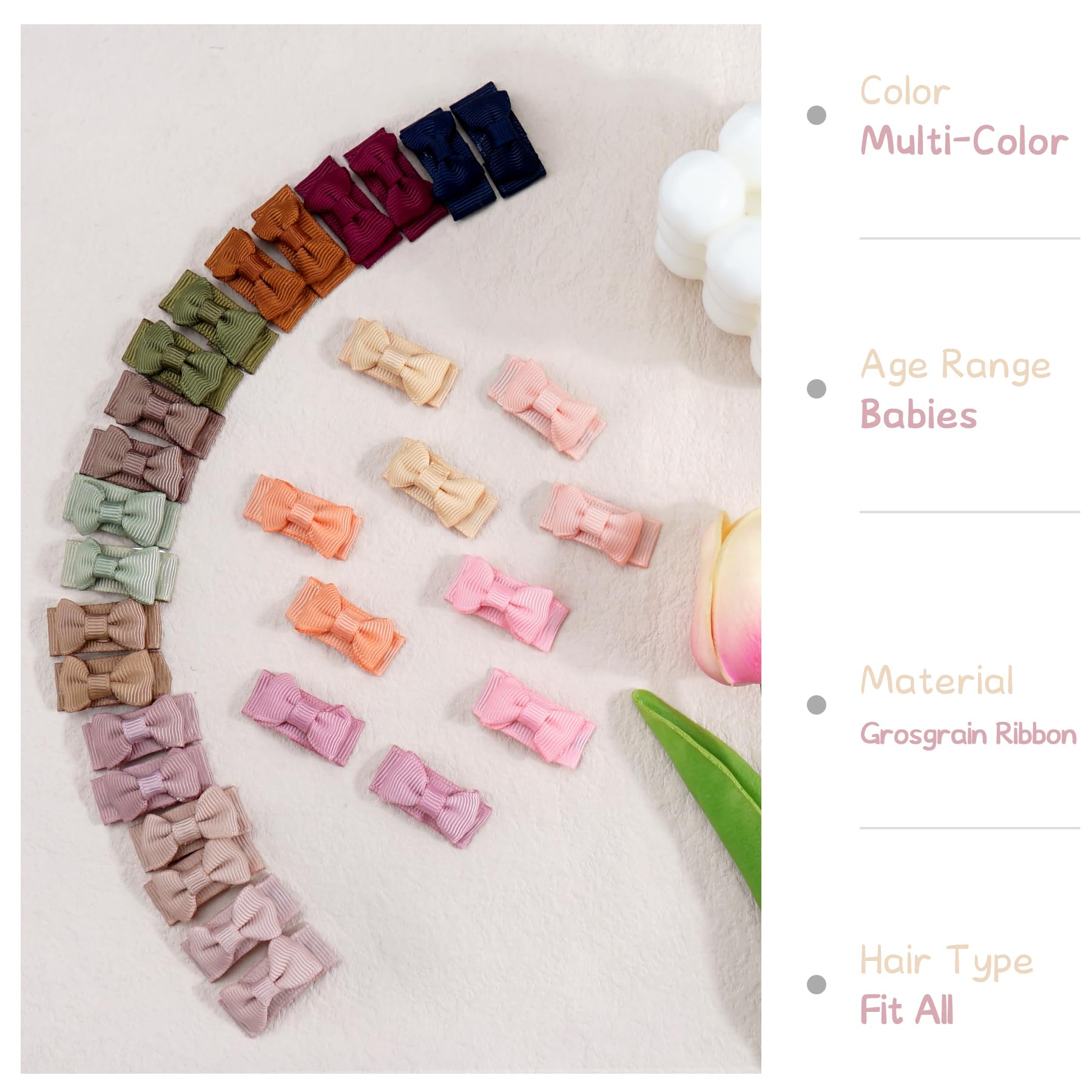 CÉLLOT tiny-bow-pairs set highlights paired colors for versatile outfit matching