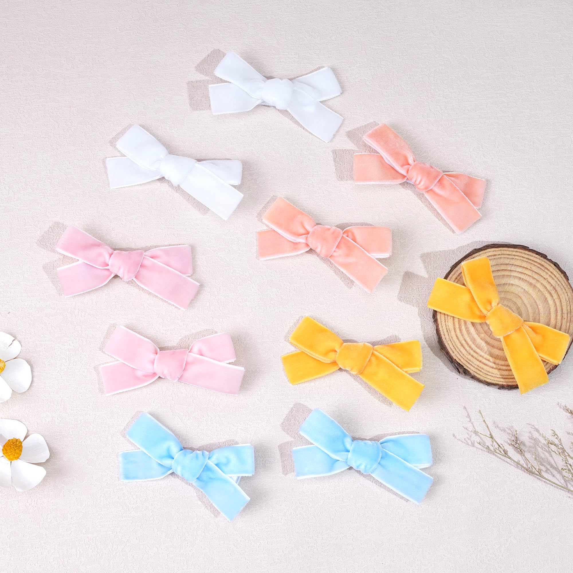 CÉLLOT Velvet Bow color variety highlights versatile styling options