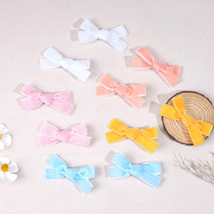 CÉLLOT Velvet Bow color variety highlights versatile styling options