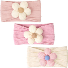 CÉLLOT soft nylon headbands provide comfortable stretch without slipping during wear.