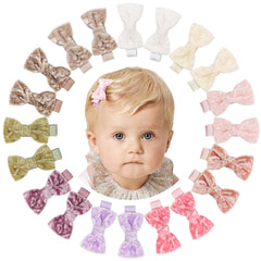 CÉLLOT velvet baby bows in gift box contents, ideal for gifting.