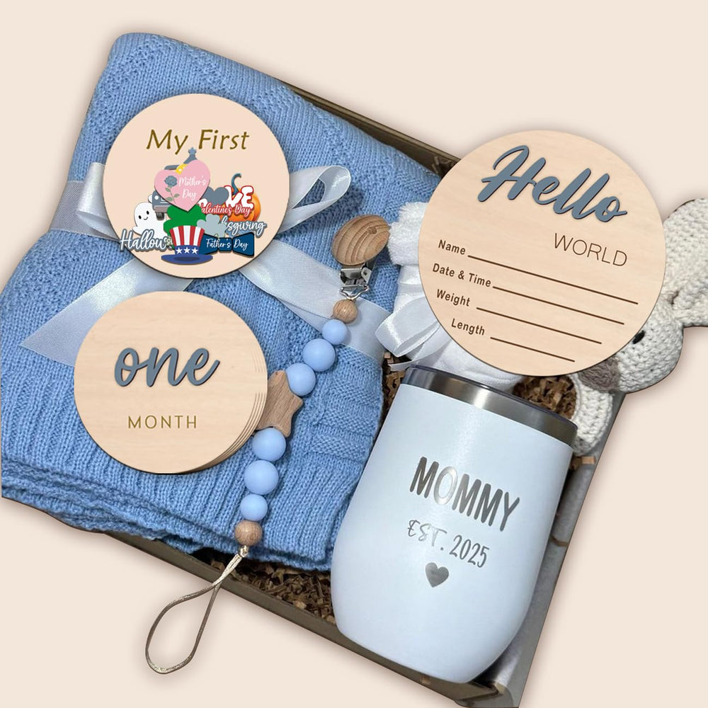 Cephira blue gift-packaging-ready set for newborn announcements