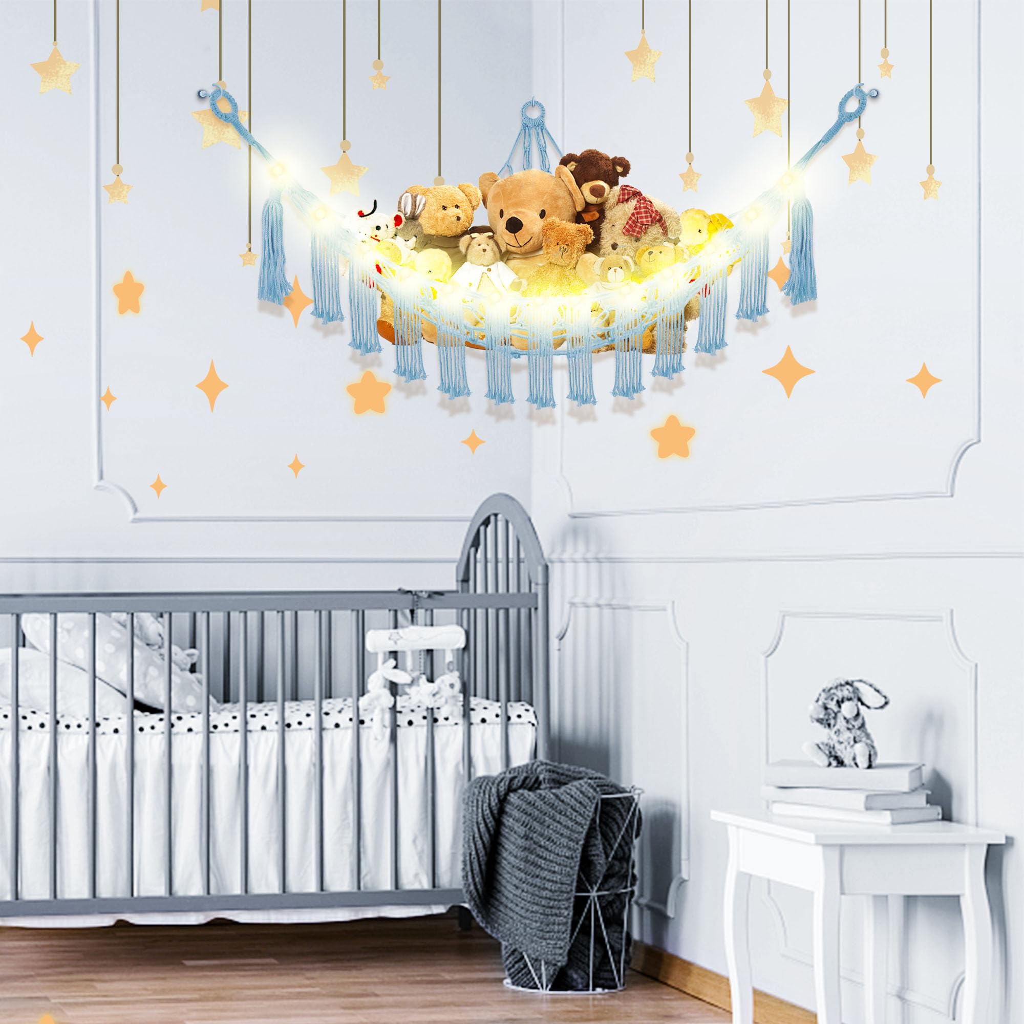 CERETIA LED light-string close-up provides soft night-time ambiance.