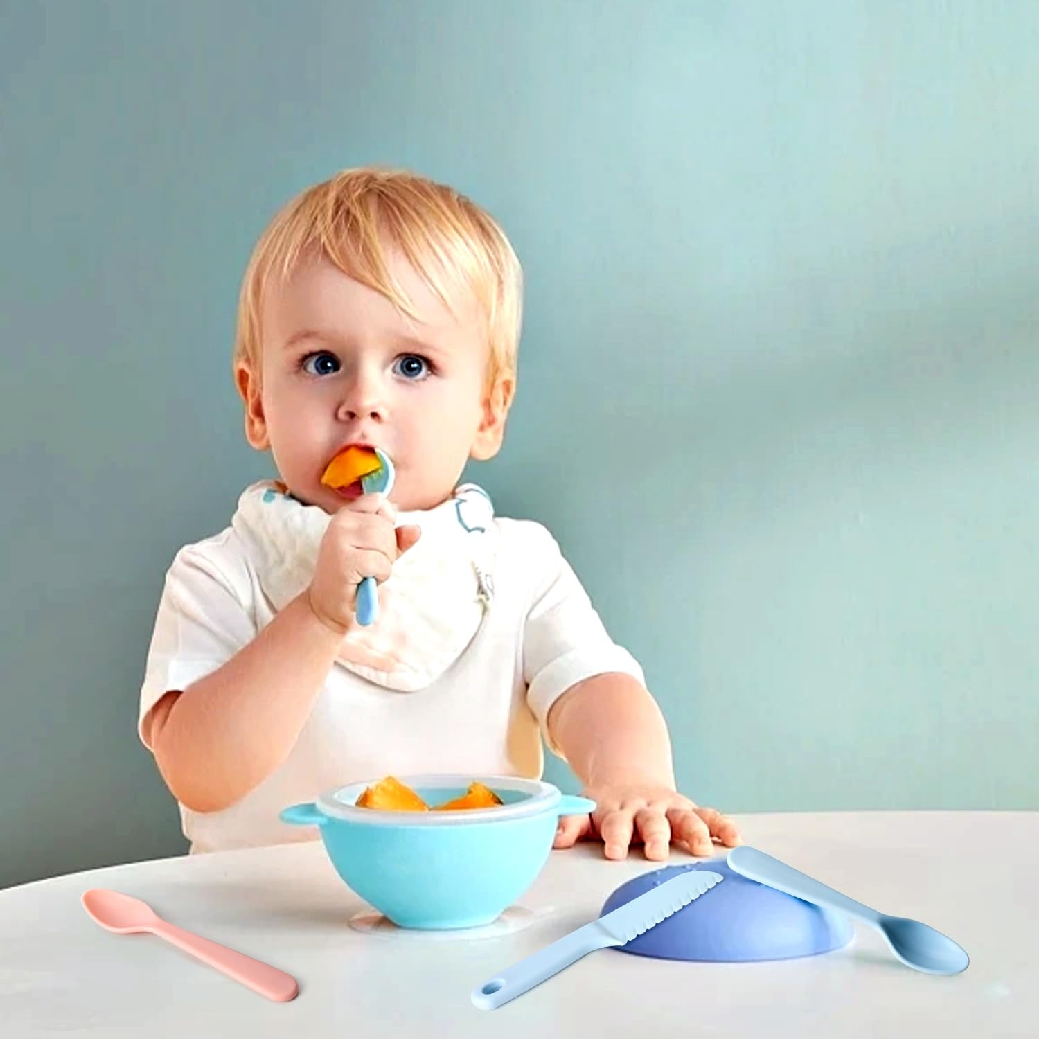 ChaLeeMoo BPA-free plastic forks ensure safe meals for children.