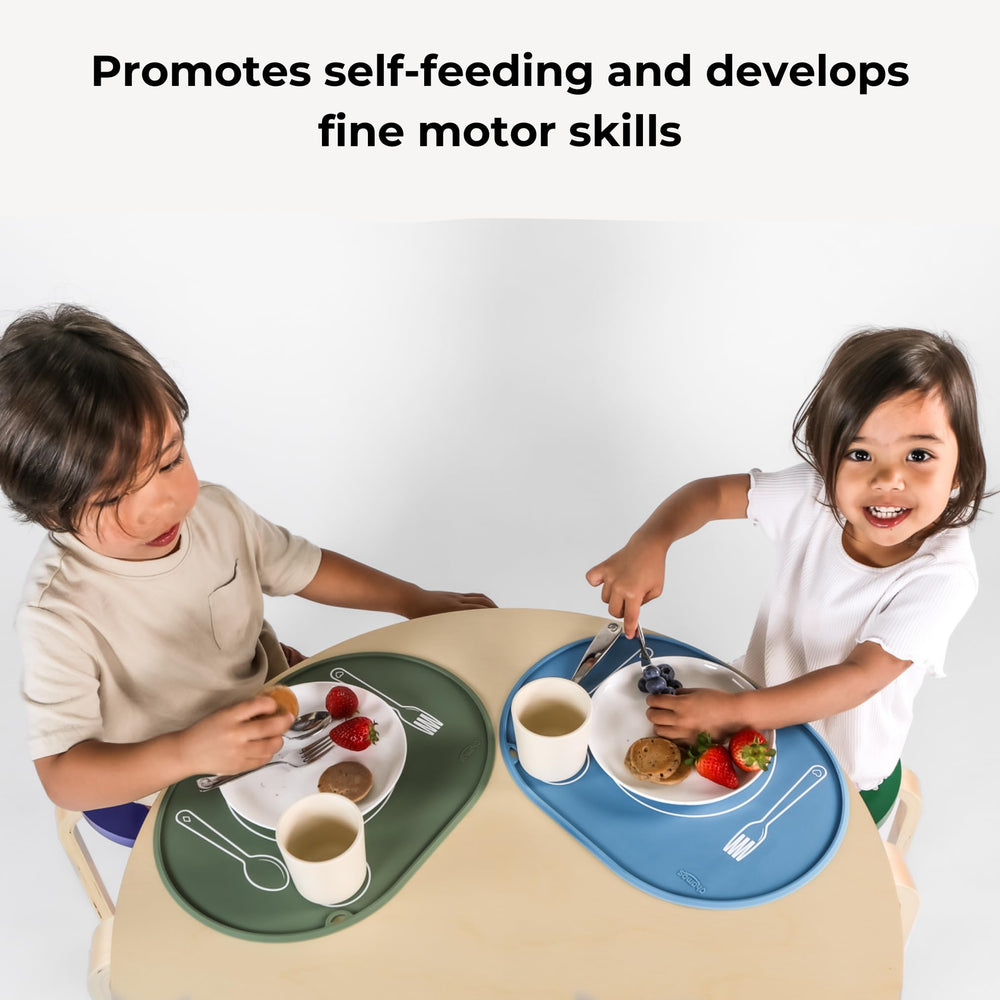 Chamos silicone placemat cleans easily with a quick wipe.