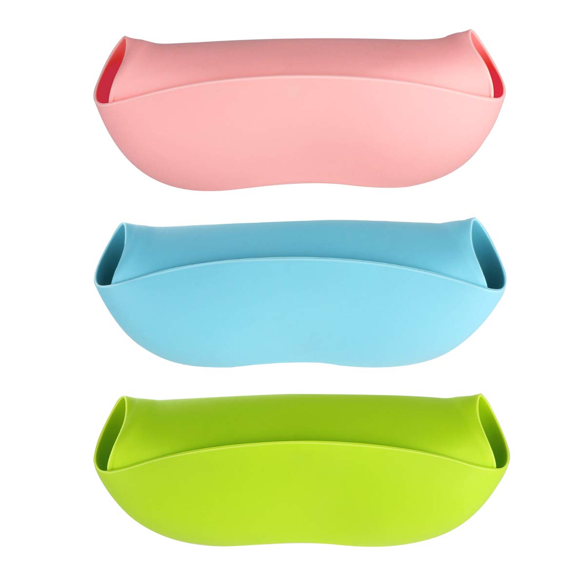 ChenYuTe bib shows adjustable snaps for a comfortable neck fit during meals