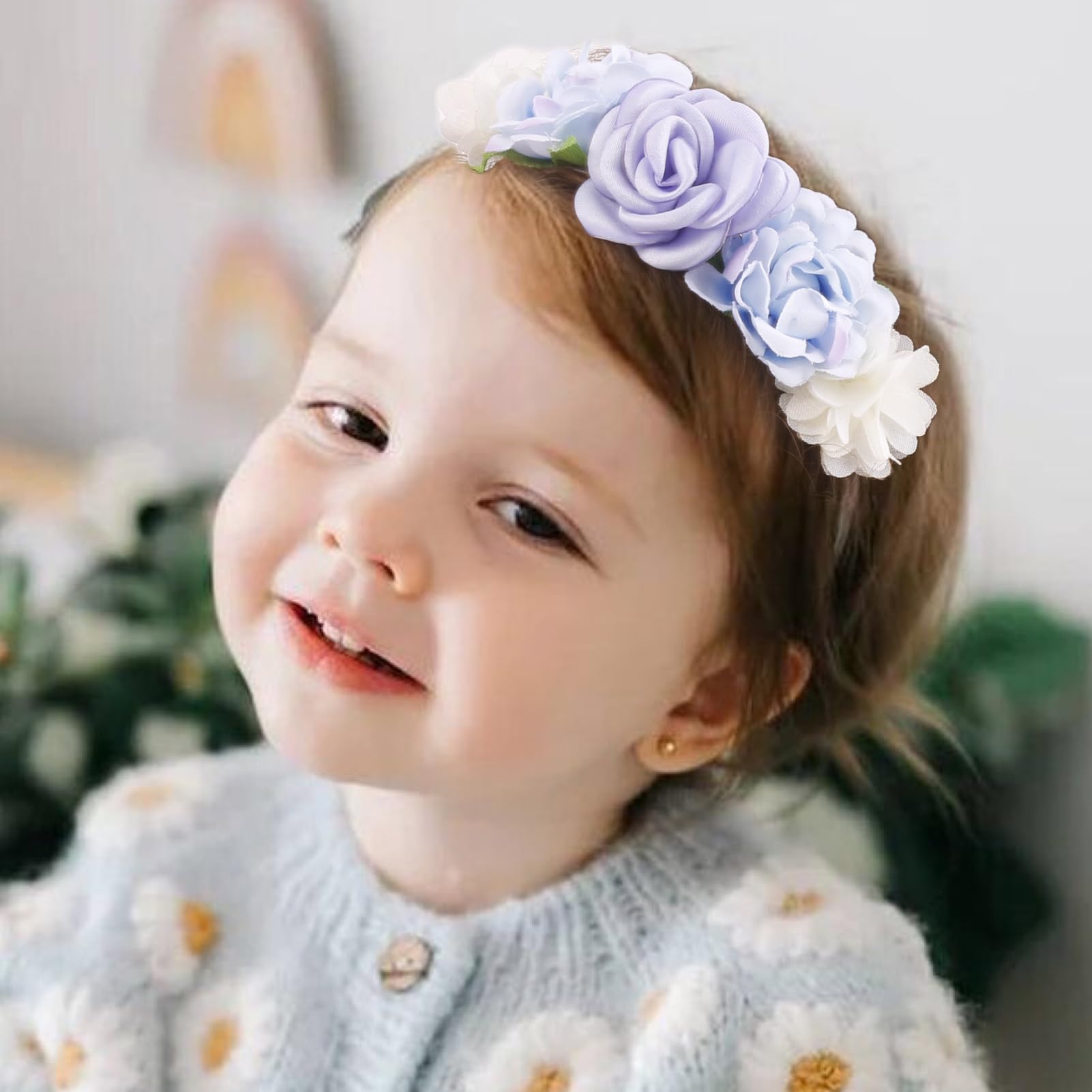 Cherrboll soft stretchy nylon band stays in place during play