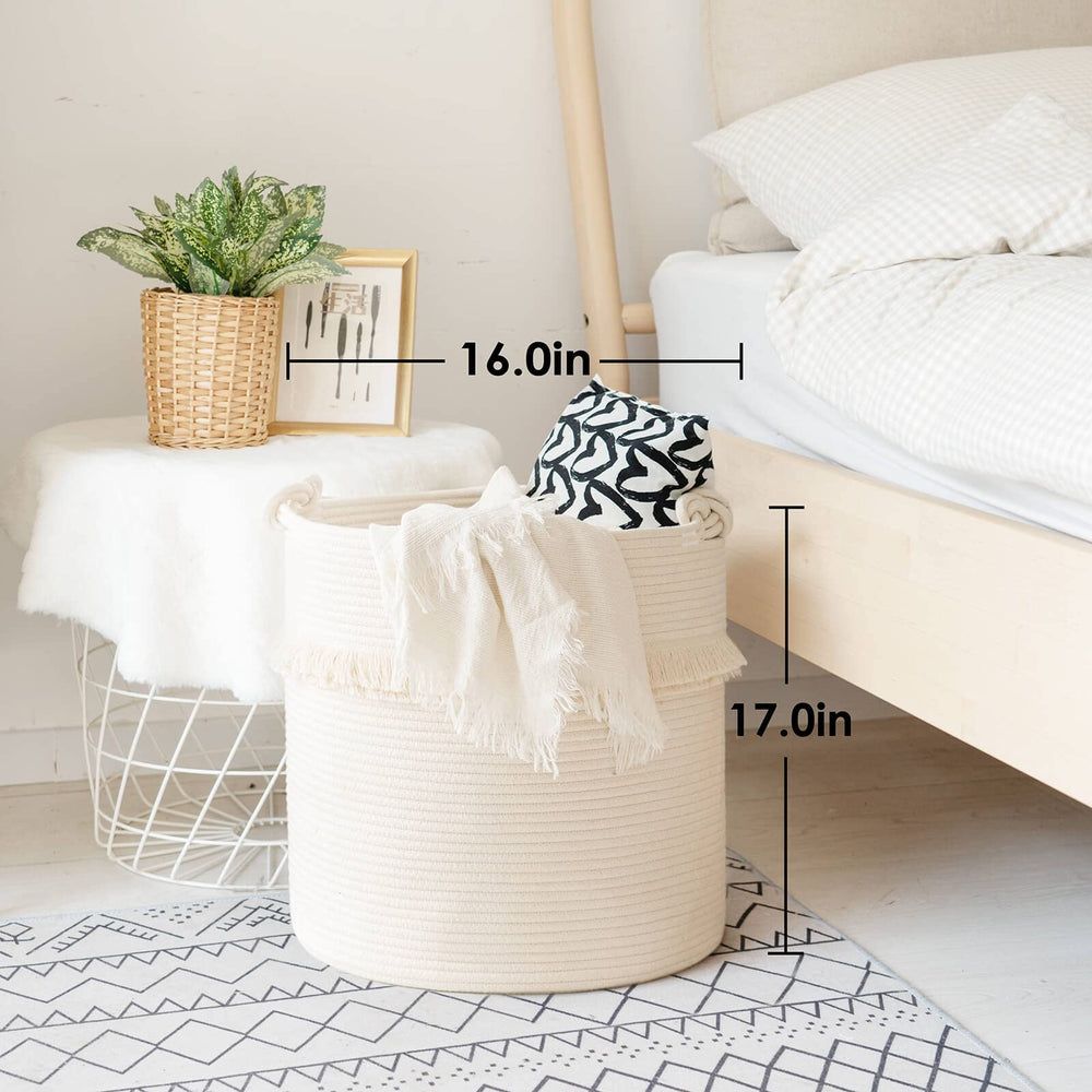CherryNow knot-tie handle basket demonstrates easy portable storage.