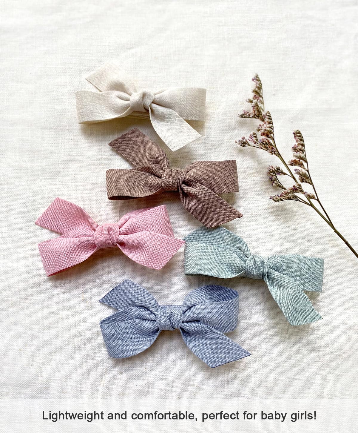 Cherssy baby bows 2.8 inch size ready for infants and toddlers.