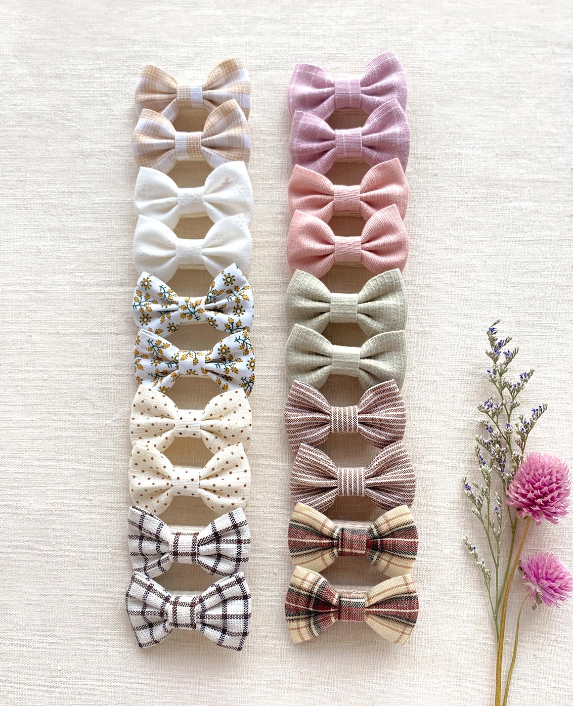 Cherssy non-slip alligator clip keeps fine hair in place during play.