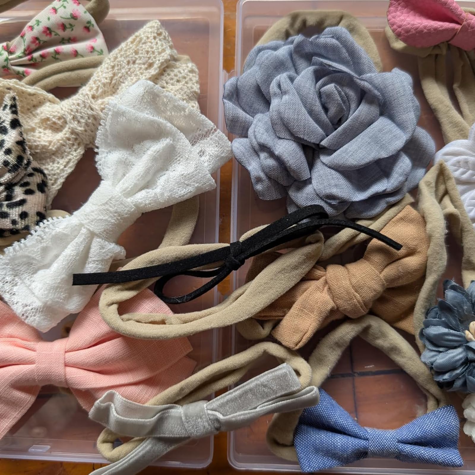 Chiduerm delicate workmanship on a one-size headband for growing kids