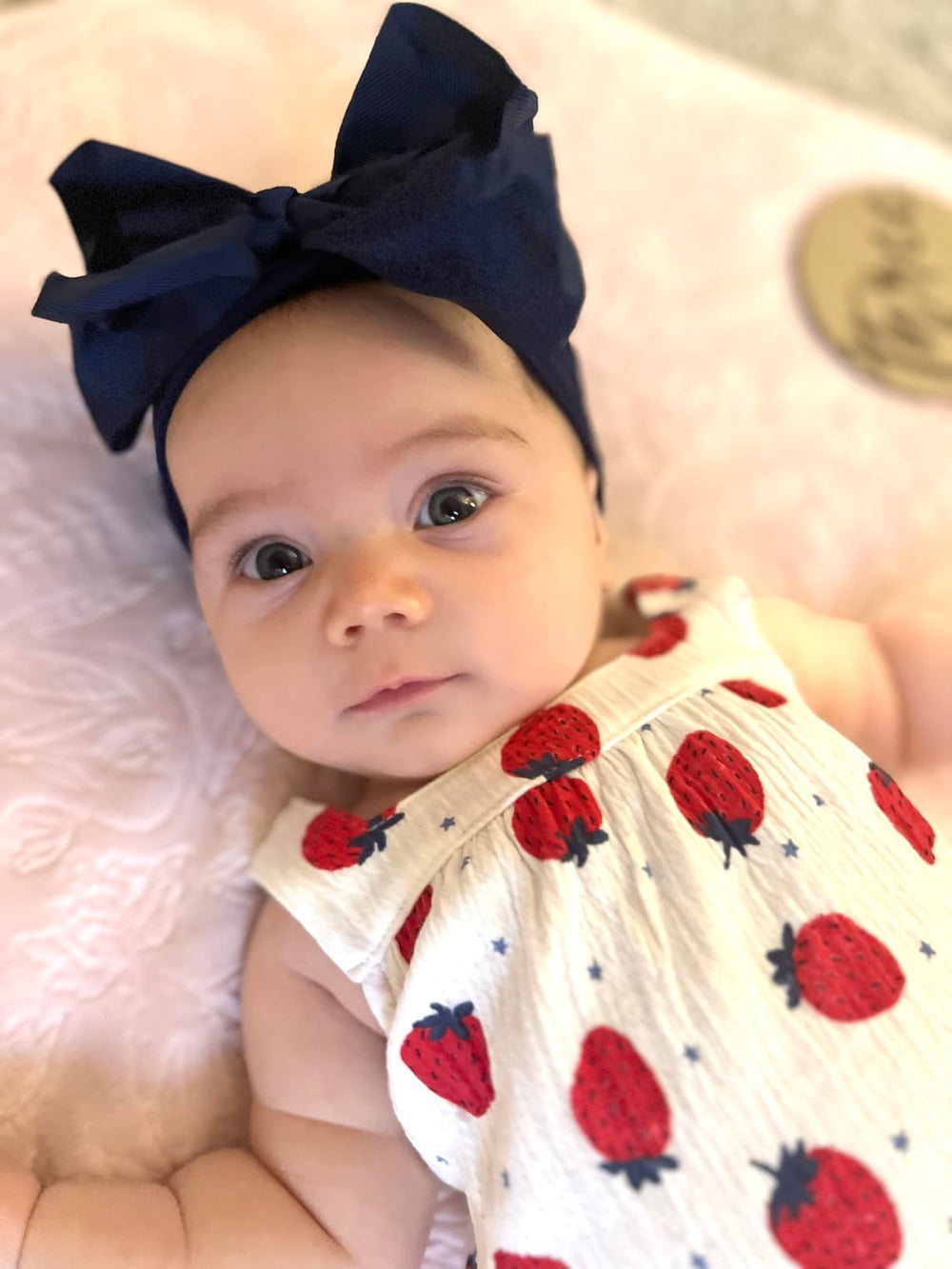 chiduerm baby-girls-wearability demonstrates easy-to-wear headbands that stay in place