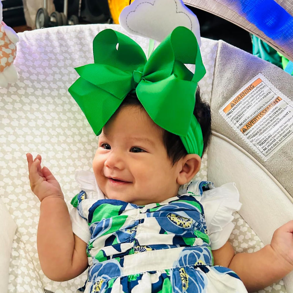 chiduerm eight-color-variety showcases versatile colors to match baby outfits