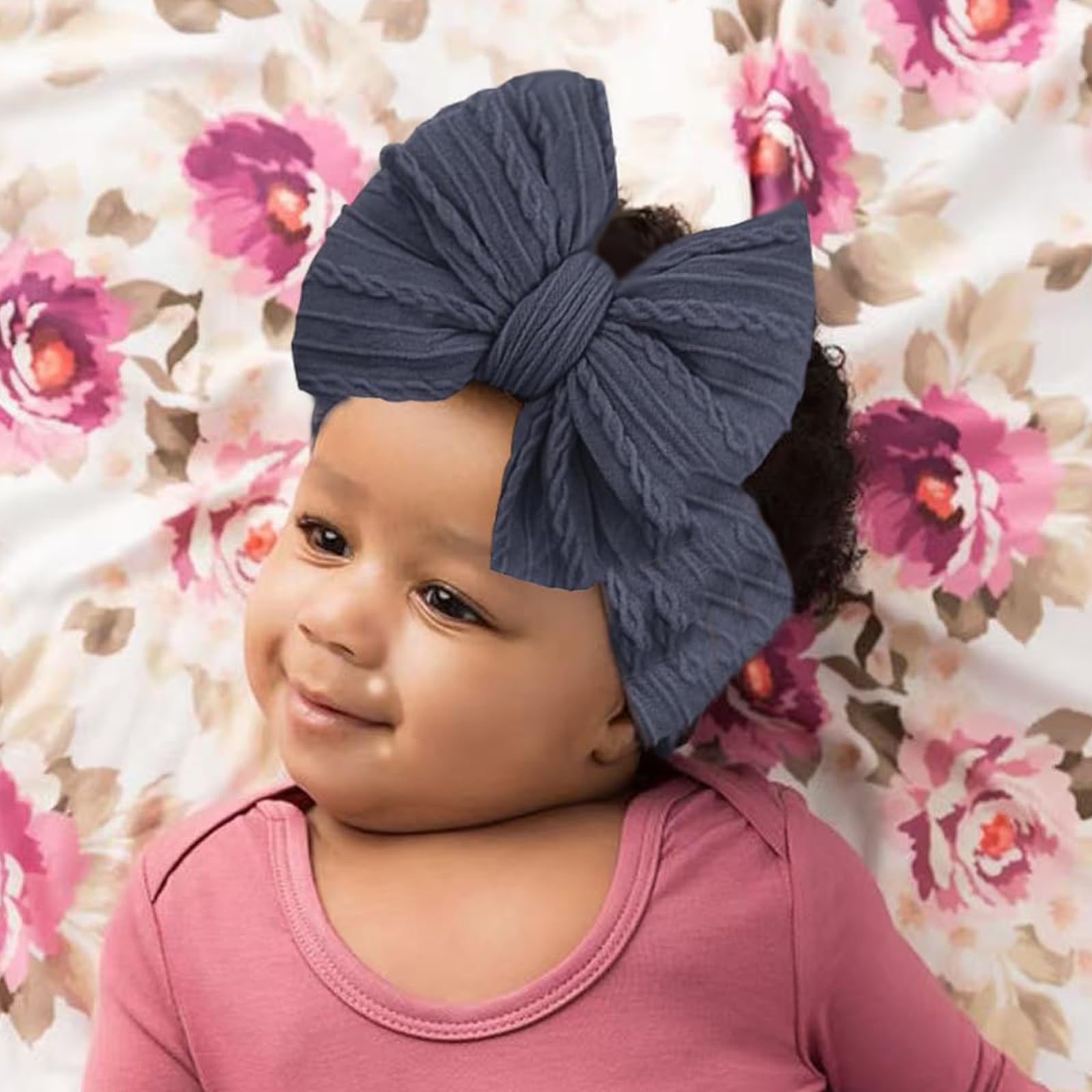 Chiduerm soft nylon hairband closeup shows skin-friendly weave for daily wear.