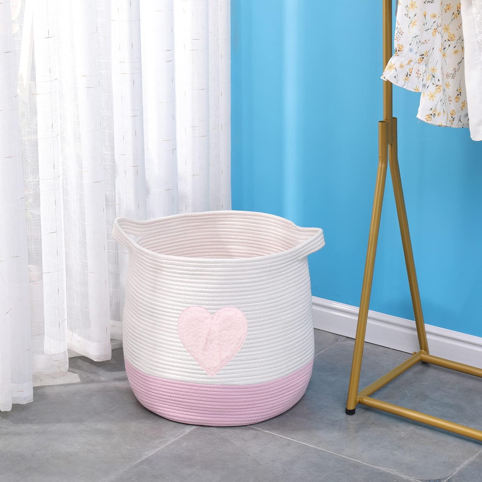 Childishness Ndup beer belly design maximizes storage space in any room.