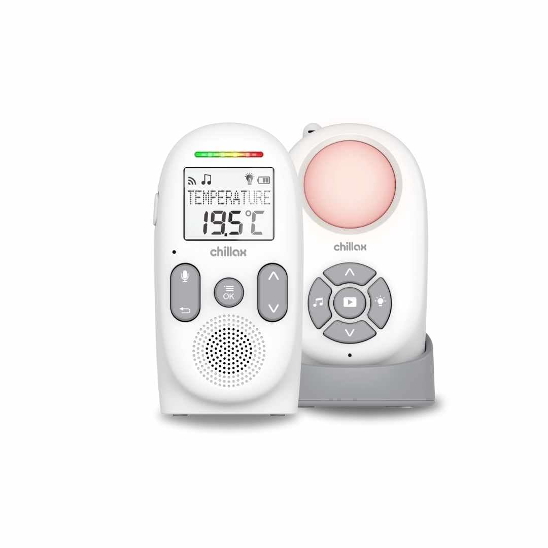 CHILLAX Chillax Baby 360 monitor front view with secure DECT audio for quiet nights.