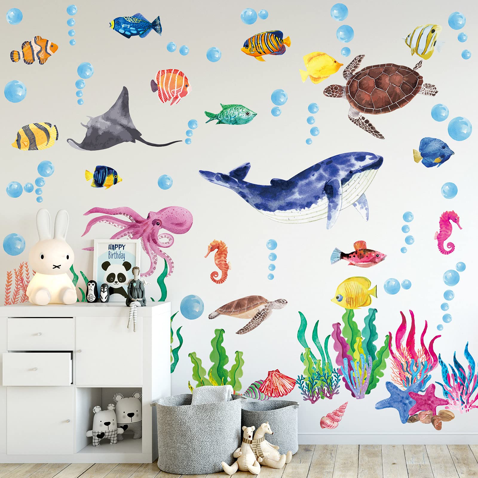Chinco undersea decals offer vivid colors that resist fading for lasting decor.