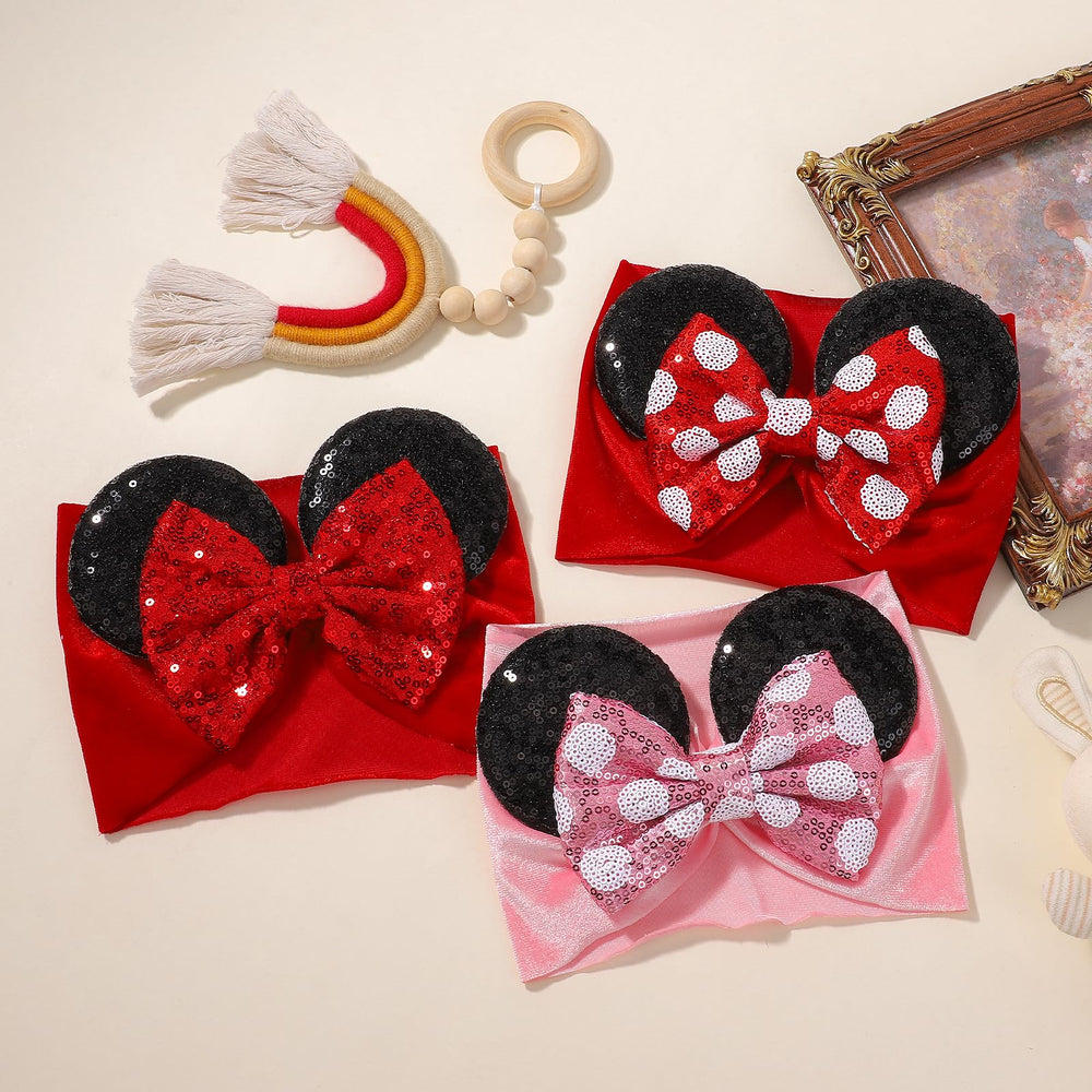 Choicbaby headband offers a soft surface and secure fit for daily wear.