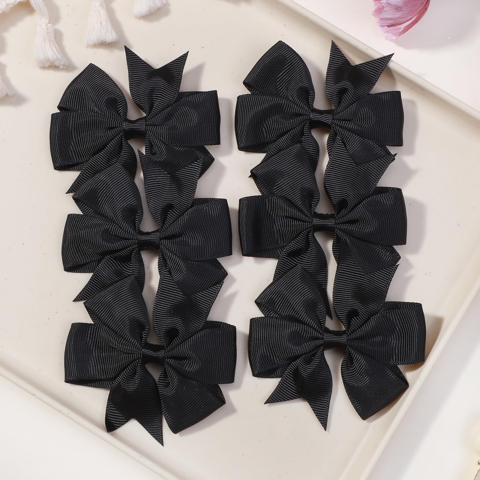 Choicbaby black grosgrain bow close-up highlighting soft texture for comfortable wear