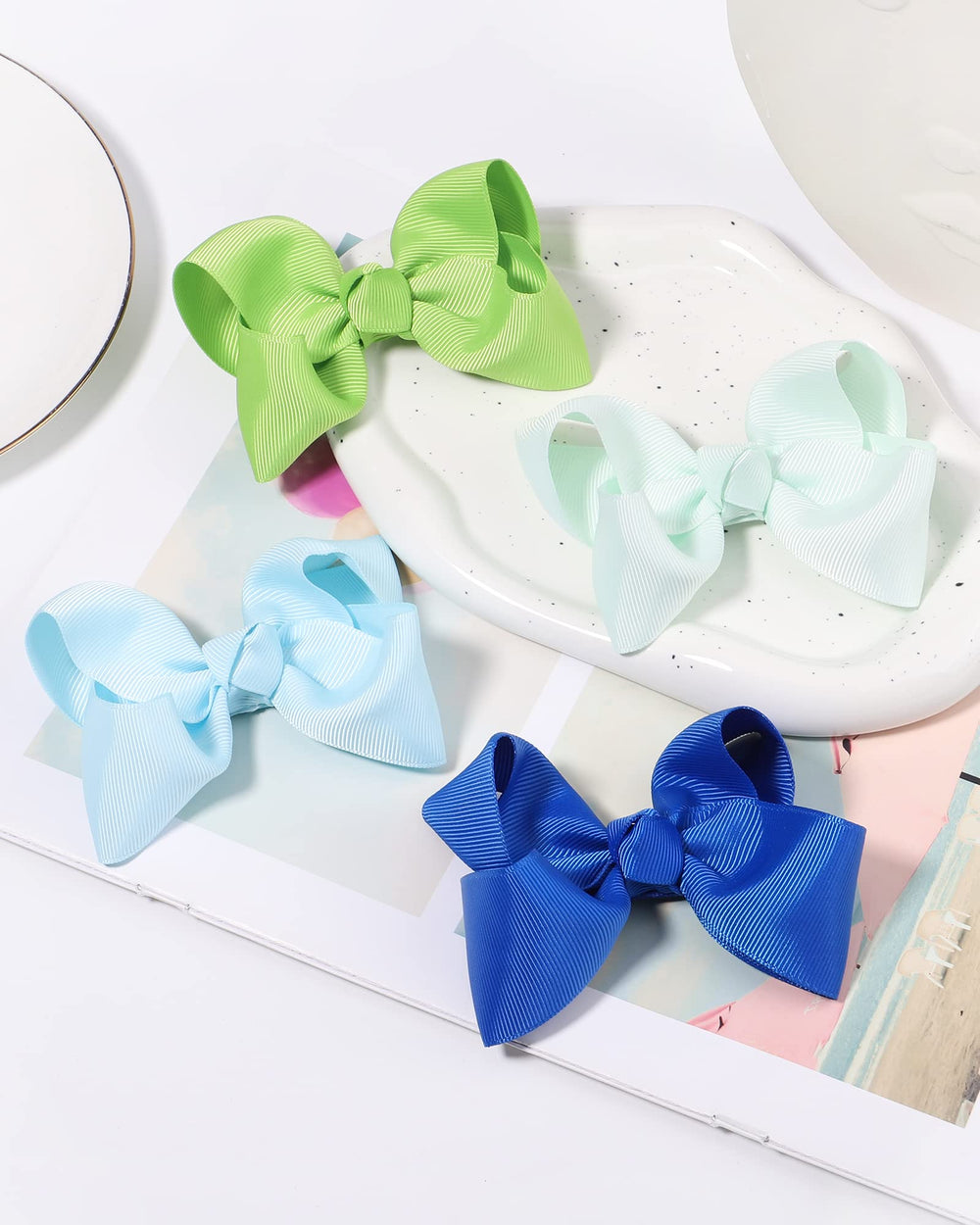 Choicbaby bows suit pigtails, braids, and ponytails for easy styling.