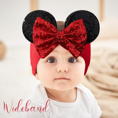 Choicbaby elastic-fit headband demonstrating secure stretch for growing kids.