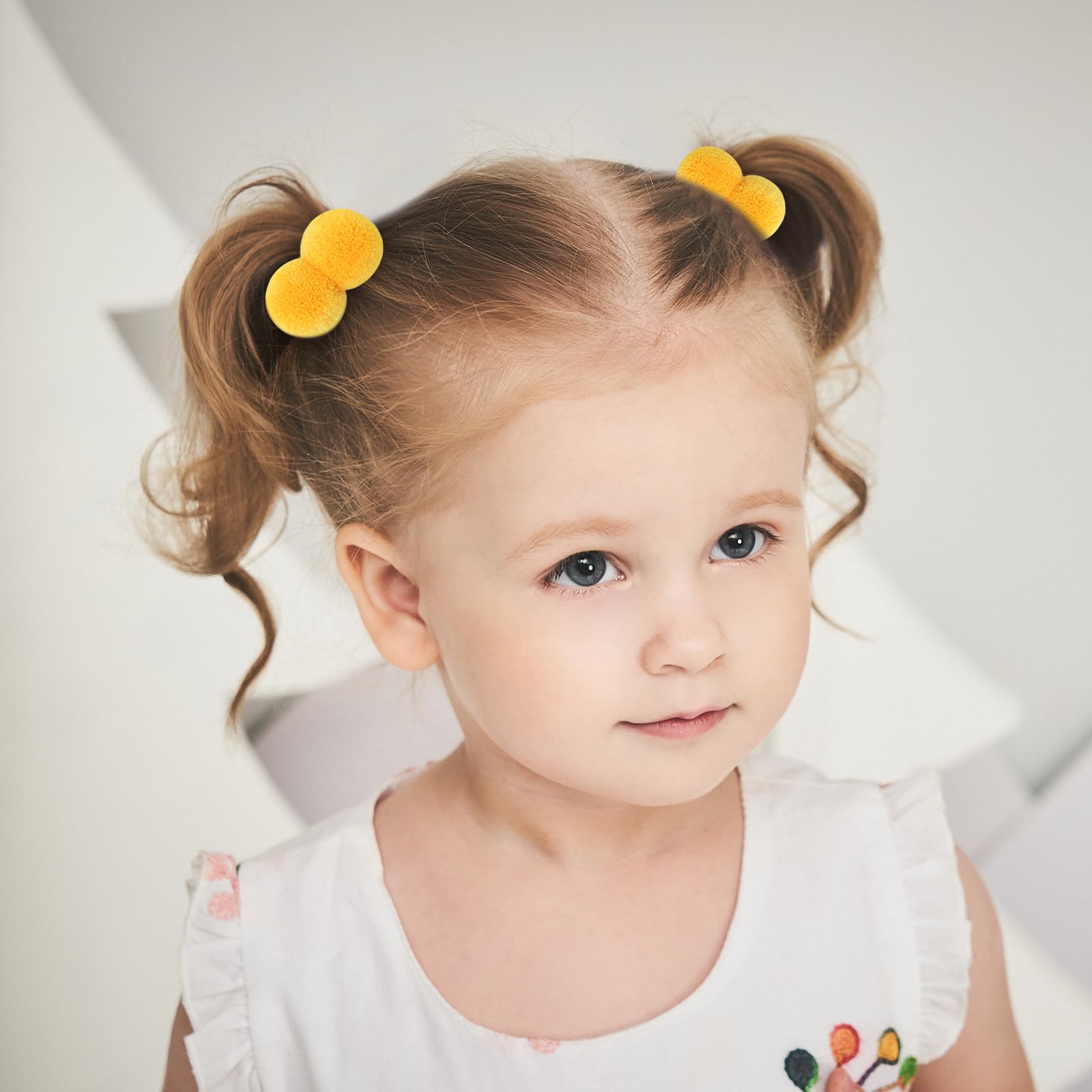 ChoicBaby sport-friendly hair ties stay secure during active workouts.