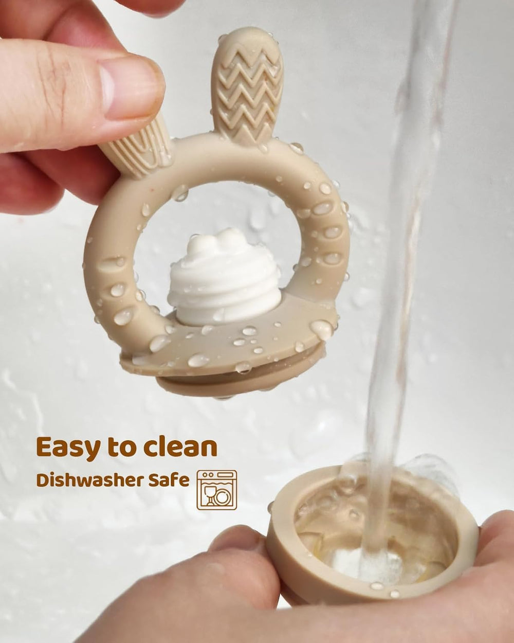 ChooKaChoo complete feeder set includes 2 feeders, 4 pouches, and a frozen tray.