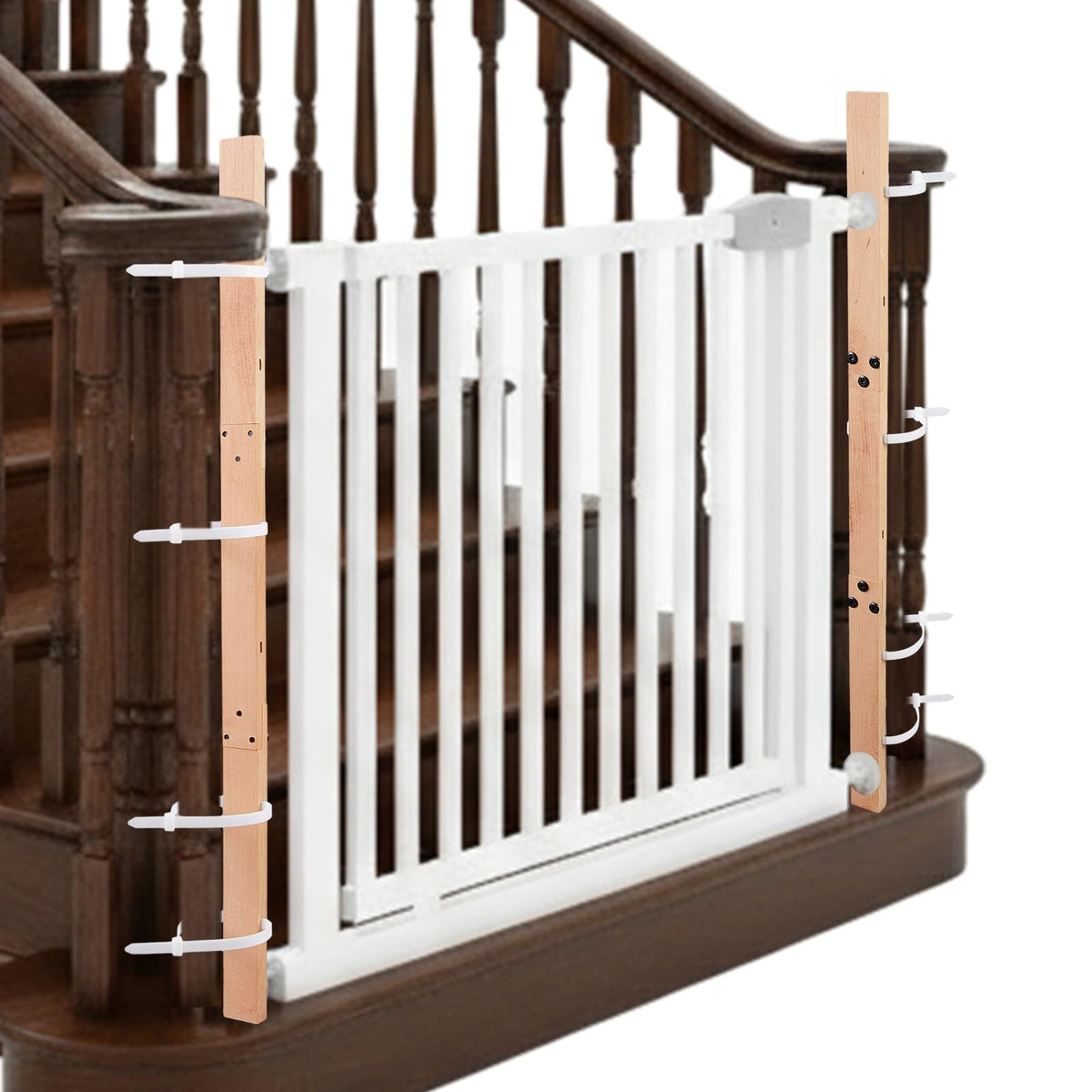 Chunful banister adapter close-up in natural beech wood shows sturdy, smooth finish for safe setup.