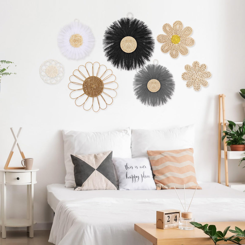 Chunful reed hair daisy wall decor 30 cm suits living rooms.