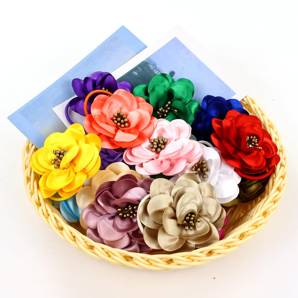 Cinaci all-ages hair accessories pack suitable for kids and teens.