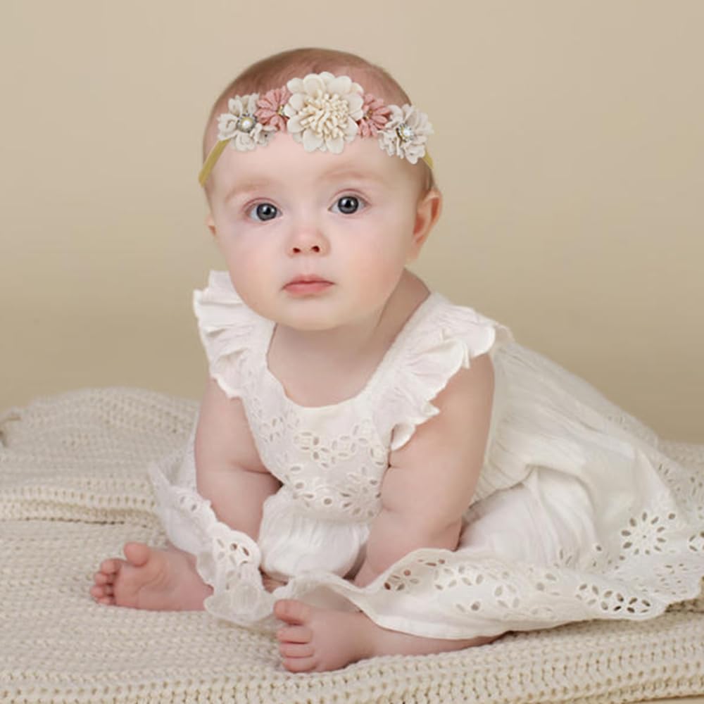 Cinaci head-to-toe set can serve as nursing cover or car-seat shade