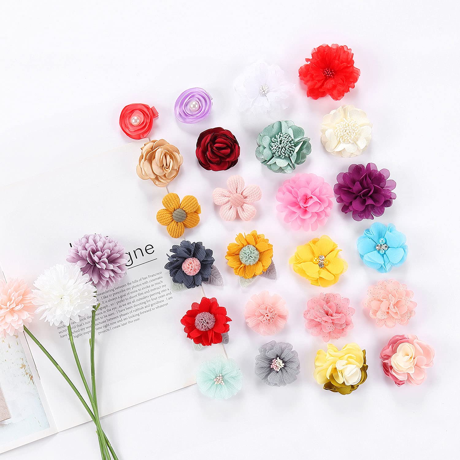 Cinaci ready-made photo prop clips add charm to baby pictures.