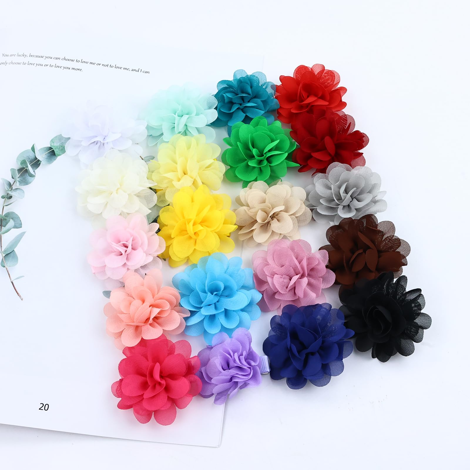 Cinaci pack of 40 pieces enables mix-and-match styling.