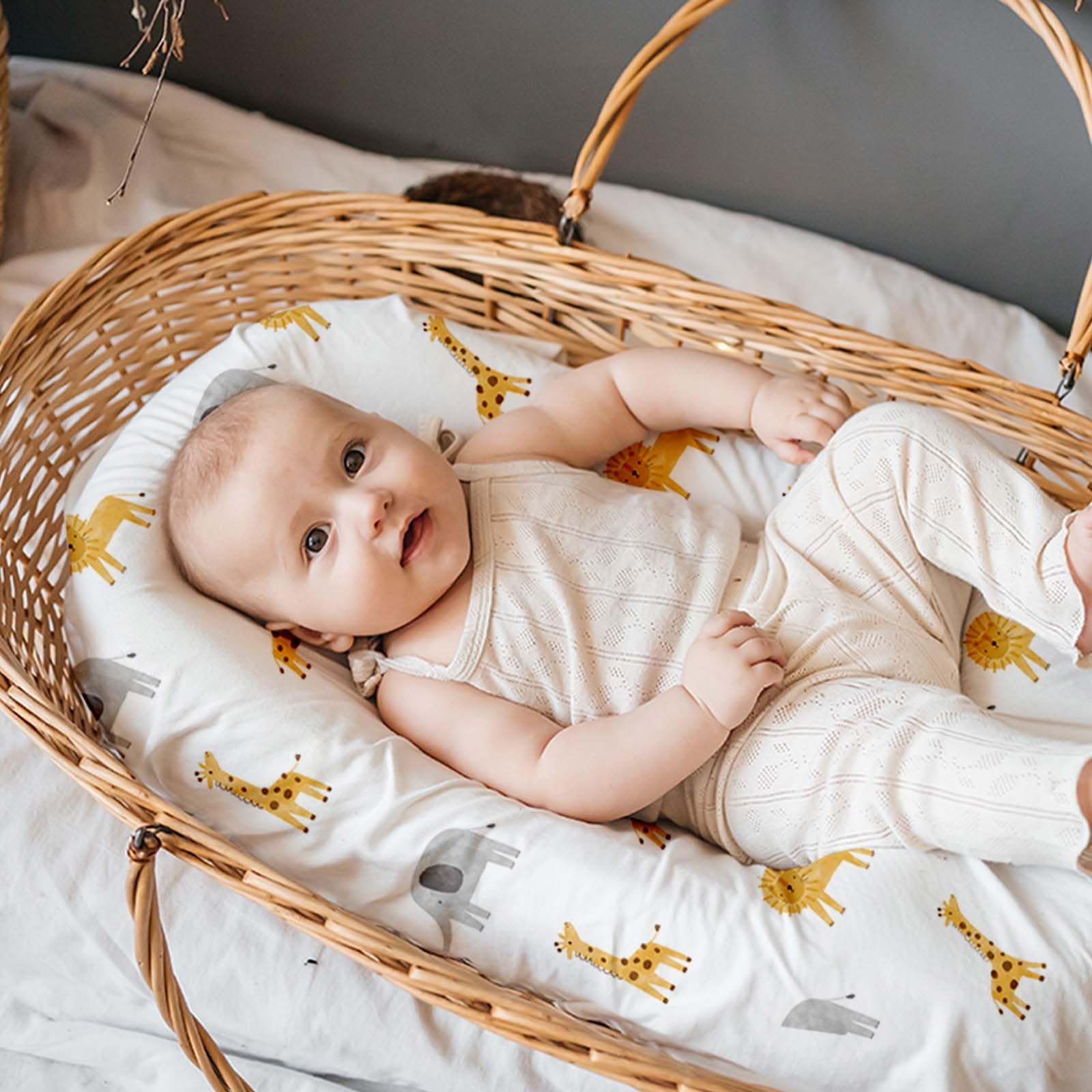Civarua Kids 3-pack bassinet sheets packaging highlights value and convenience