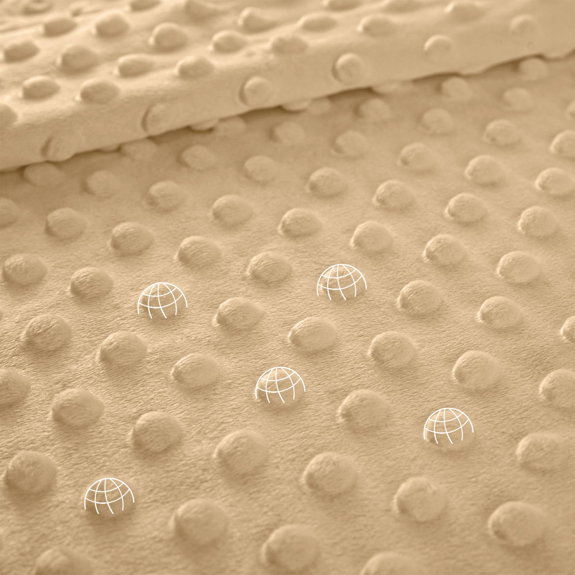 Civarua Kids 3D raised design adds cuddle-like texture for soothing touch.