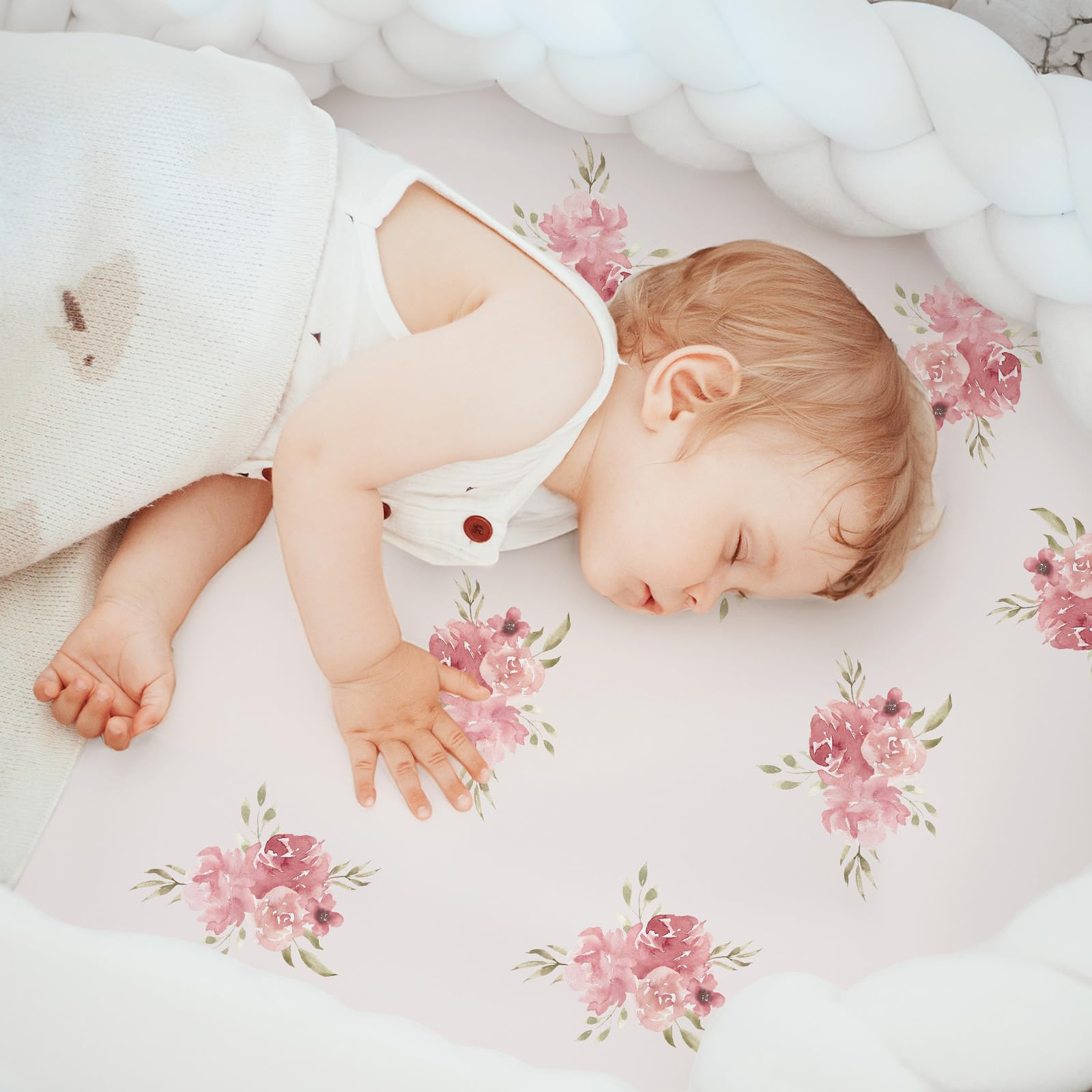 Civarua Kids 32x16 size label emphasizes universal bassinet fit.