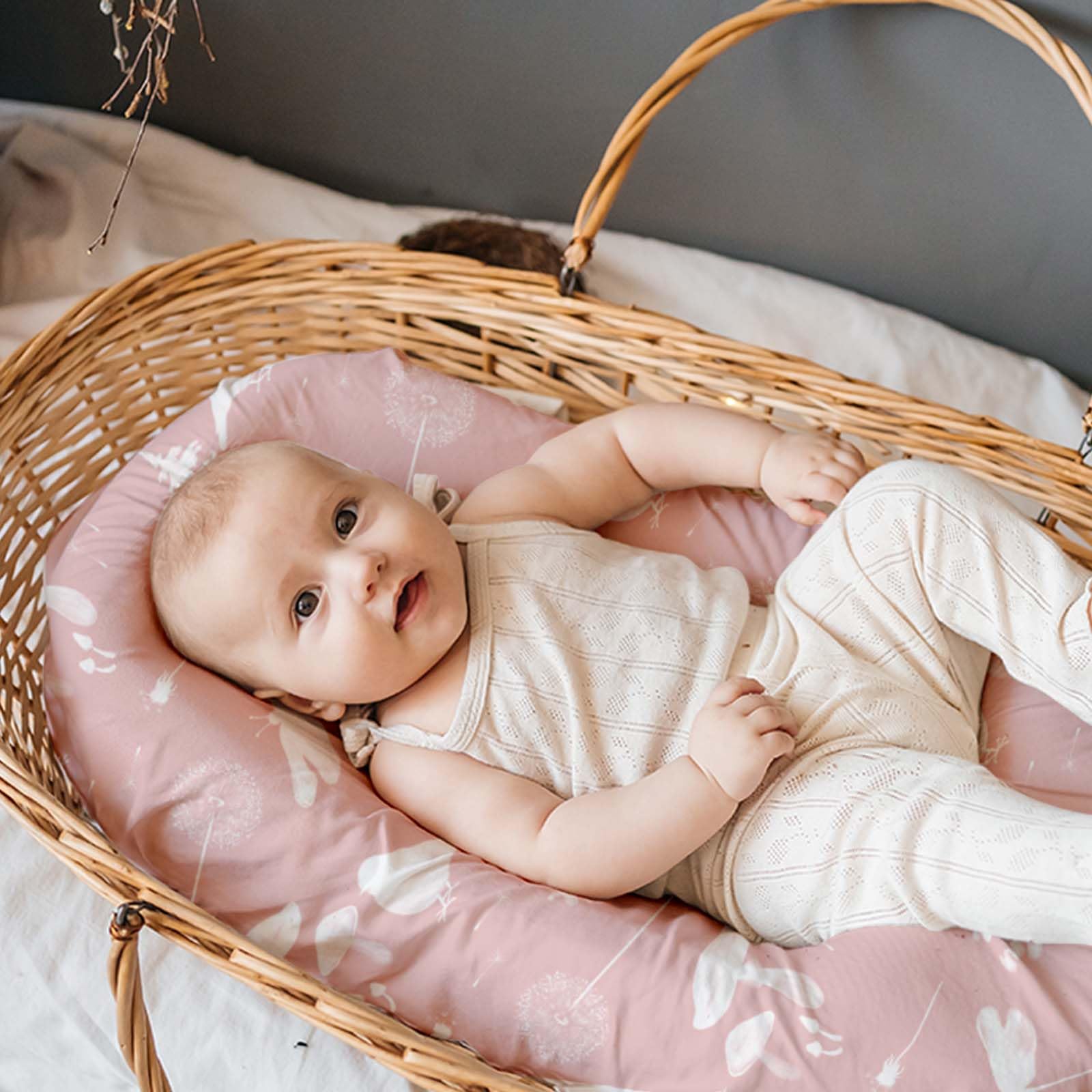 Civarua Kids pink butterfly sheets on bassinet mattress demonstrate universal fit
