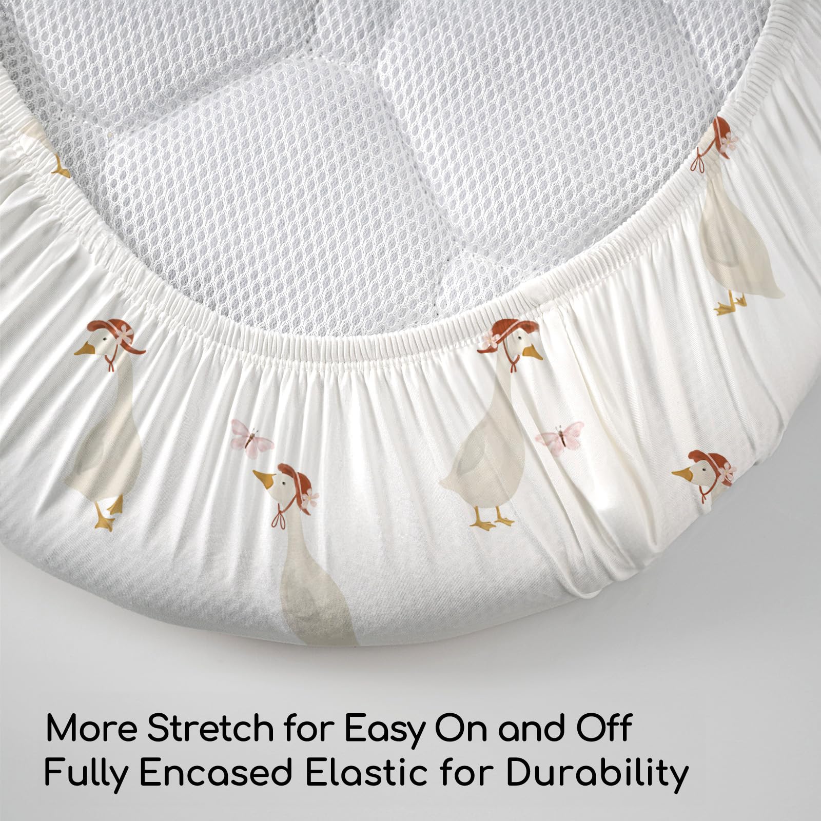 Civarua Kids universal-fit diagram illustrates mattress shapes compatibility