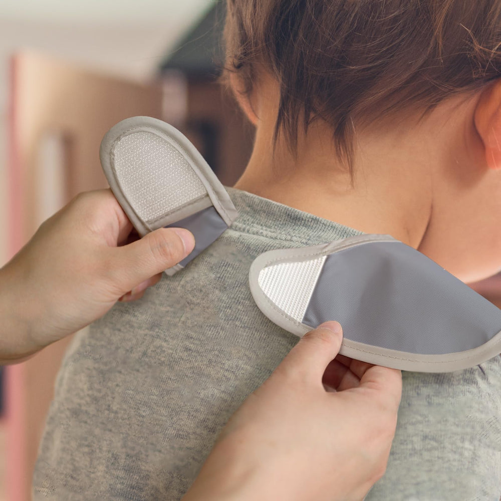 CIVARUA KIDS bib with waterproof fabric keeps clothes dry during self-feeding