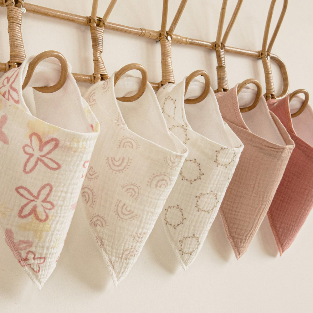 Civarua Kids muslin bibs 8-pack gift-ready packaging ideal baby shower gift