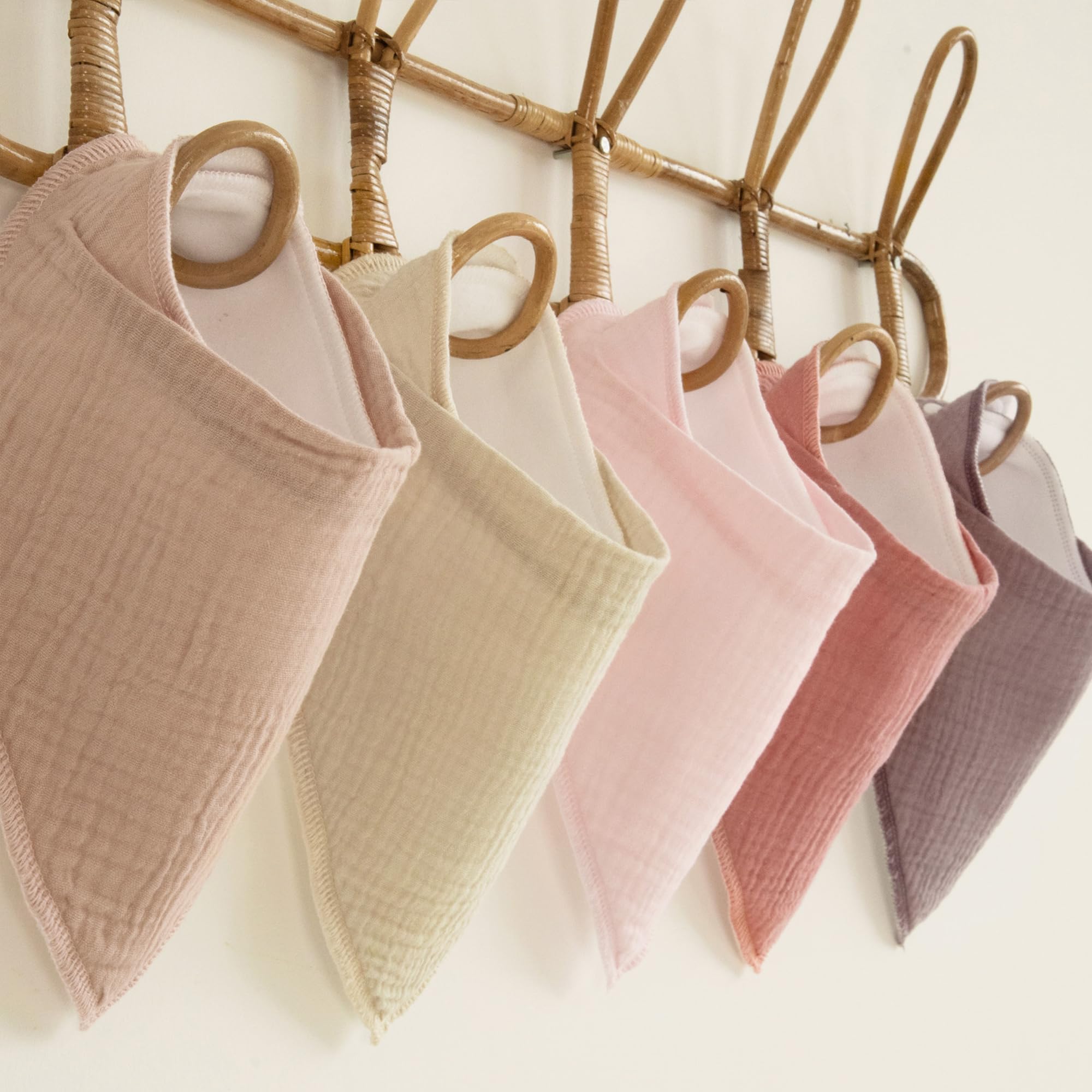 Civarua Kids bibs – gift-ready packaging for baby showers and registries
