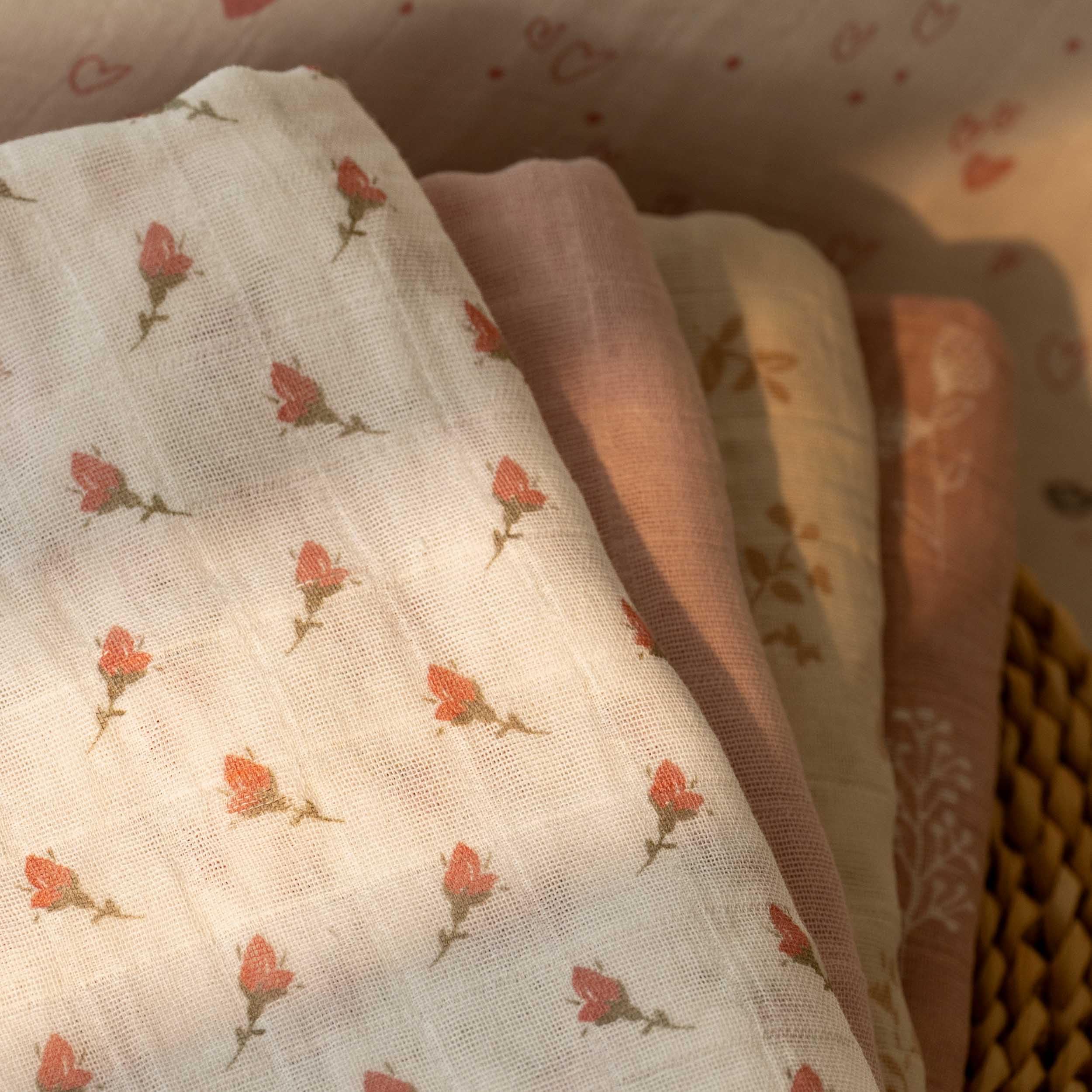 Civarua Kids flowers-pack swaddle blankets full-view—large wrap for secure newborn swaddling.