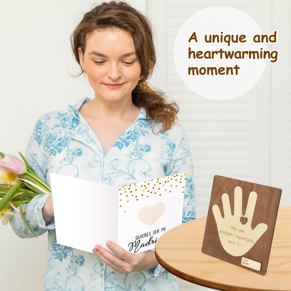 CJiangpo hand-holding pattern conveys warmth and celebration