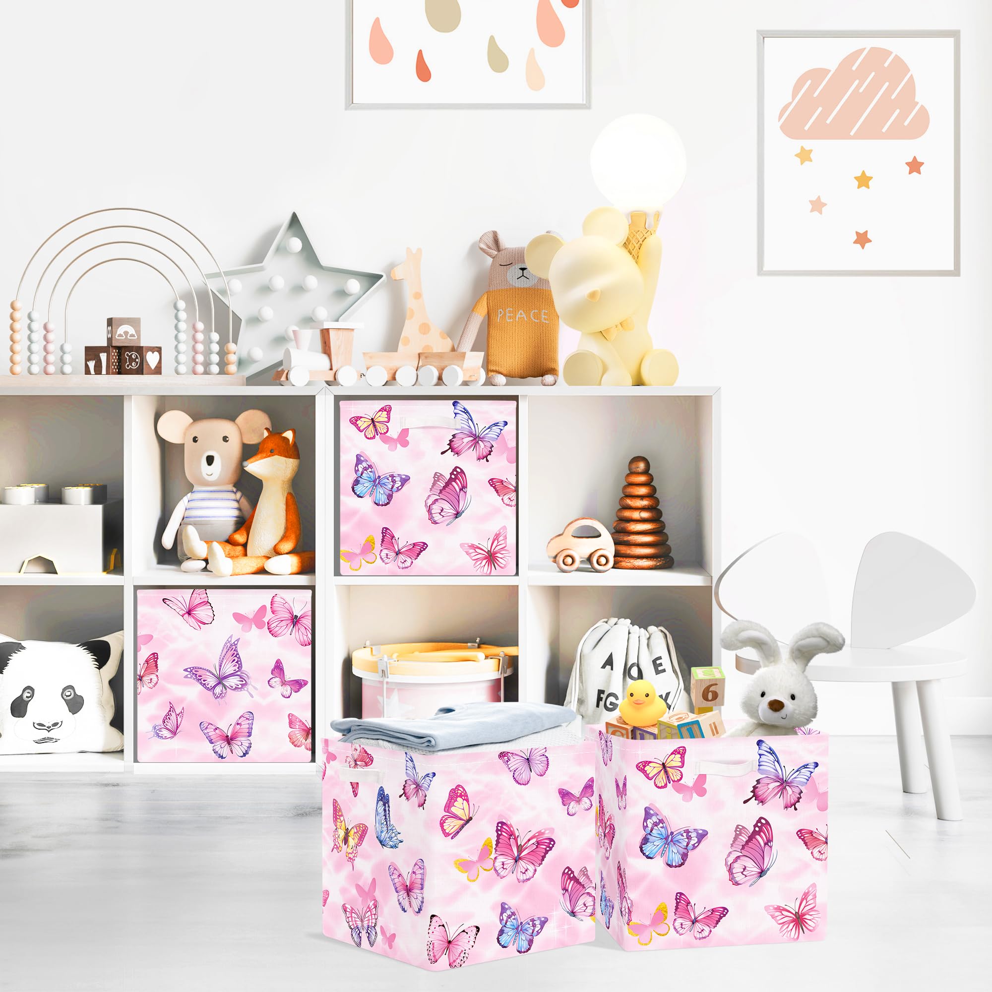 Clastyle Butterfly Storage Cube Pink with handle enables easy toy cleanup on the go.