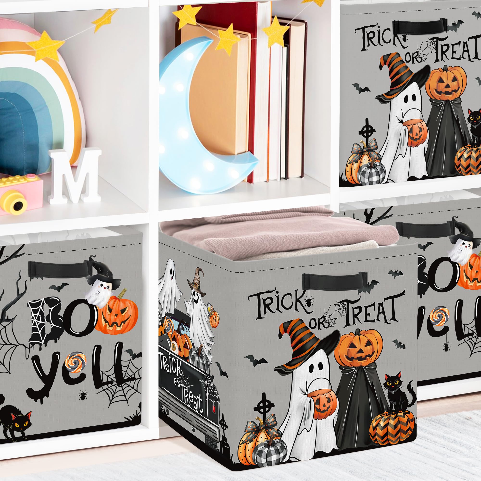 Clastyle Spooky waterproof-pe-coating closeup emphasizes easy cleaning and durability.