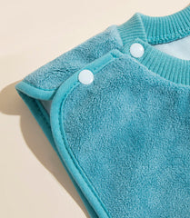 clberni three-dimensional elephant bib adds playful mealtime flair.