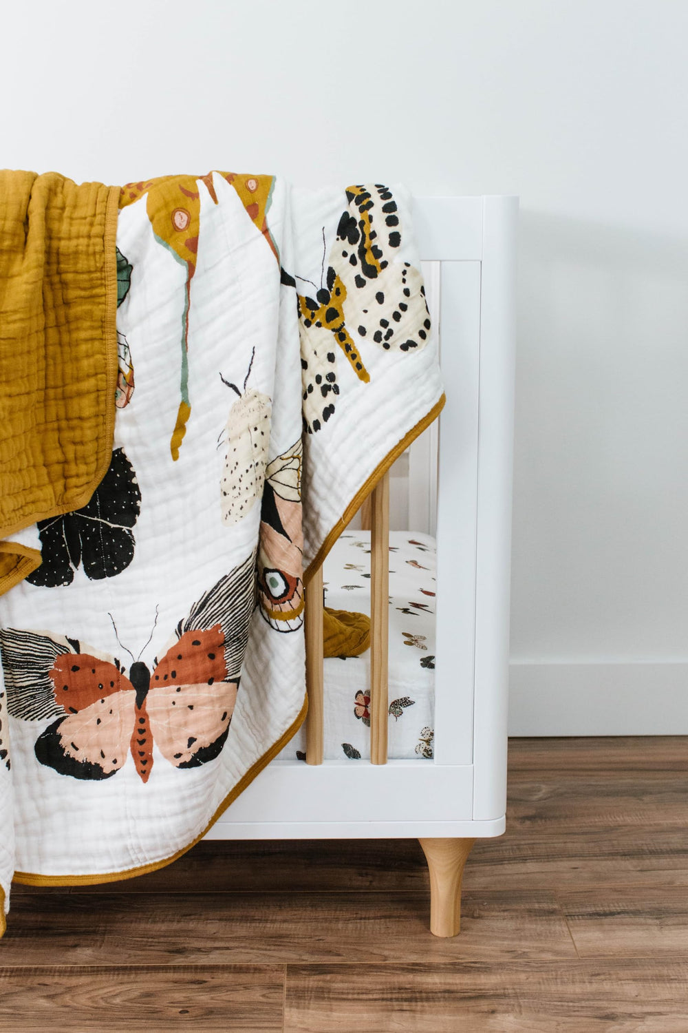 Clementine Kids reversible pattern enables easy matching during stroller rides
