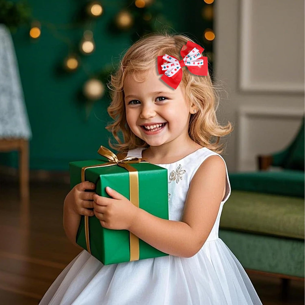 Clipband grosgrain red two-color bow highlights classic Xmas vibes on outfits and accessories.