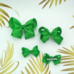 Clipband Green Bows handmade detail highlights quality craftsmanship.